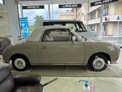 Nissan Figaro