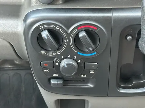 Mitsubishi Minicab Van