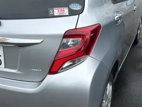 Toyota Yaris (Vitz)