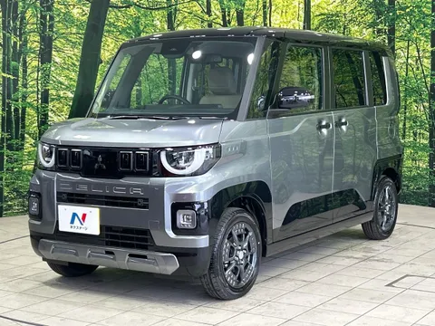 Mitsubishi Delica Mini