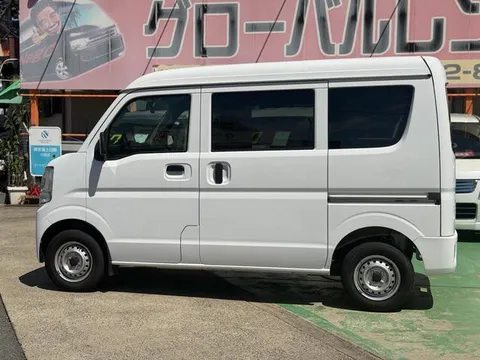 Nissan Clipper