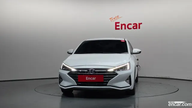 Hyundai Elantra (Avante)