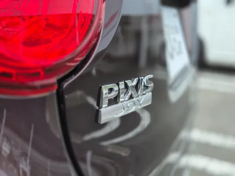 Toyota Pixis Joy