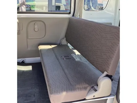 Mitsubishi Minicab Van