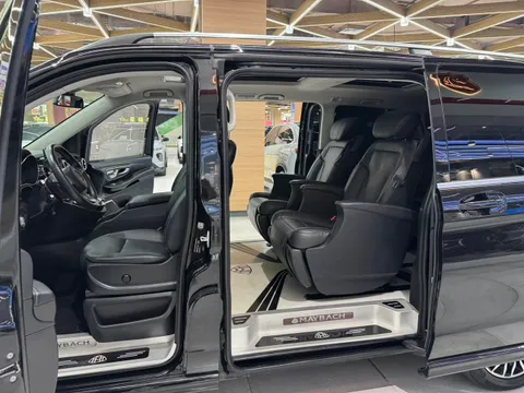 Mercedes-Benz V-Class