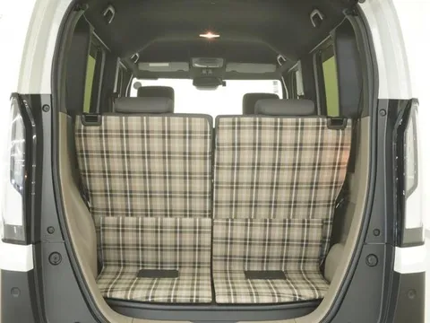 Honda N-BOX Joy