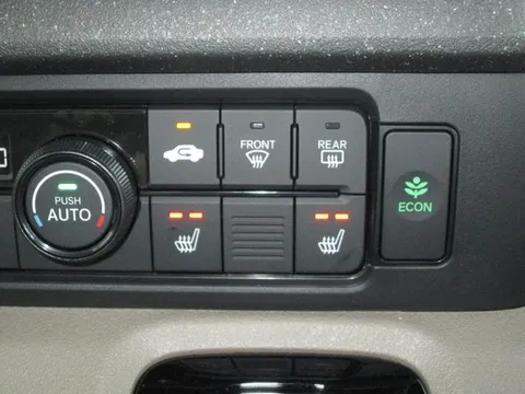 Honda N-BOX Joy