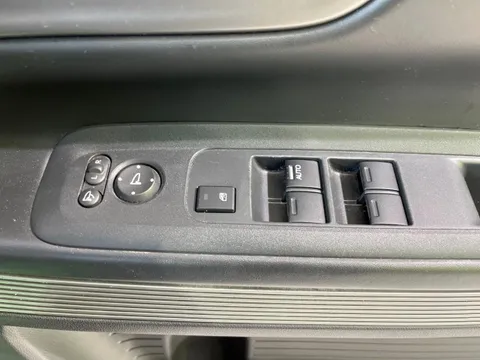 Honda N-BOX Slash