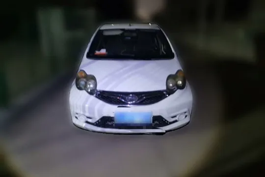 BYD F0