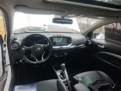 Kia KX1