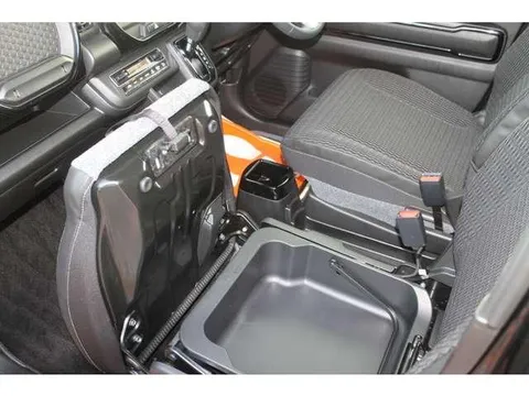 Mazda Flair Crossover