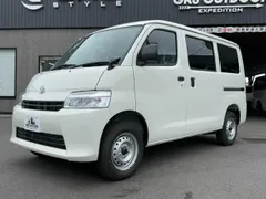 Toyota TownAce Van