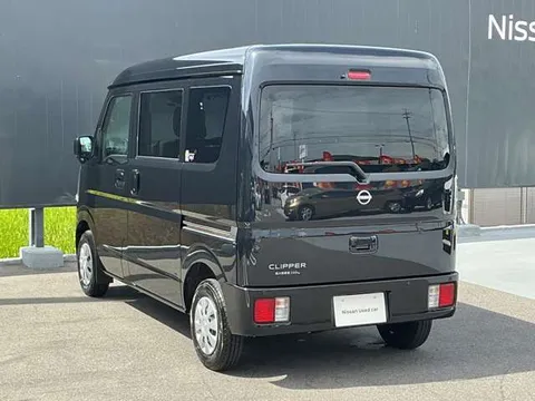 Nissan Clipper