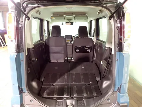 Suzuki Spacia Gear
