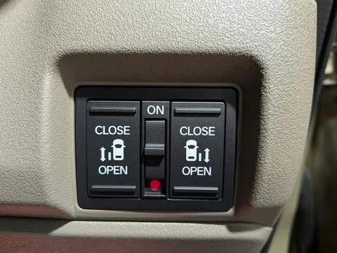 Honda N-BOX Joy