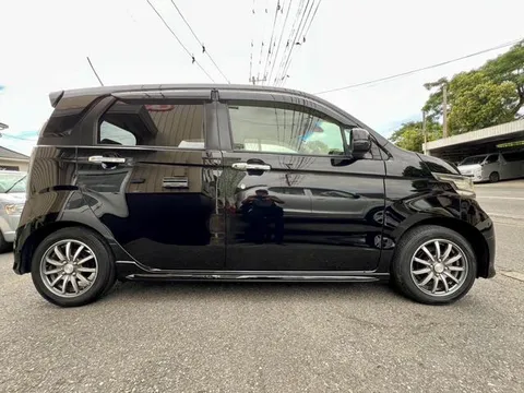 Honda N-WGN Custom