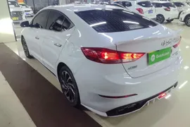 Hyundai Elantra (6th Generation / Lingdong)