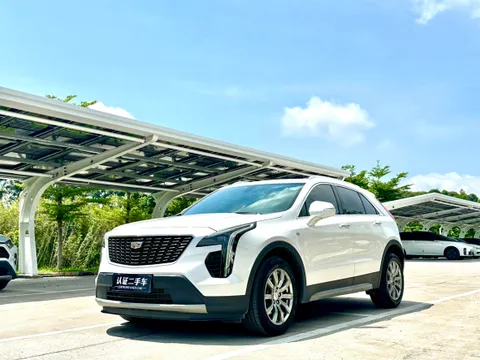 Cadillac XT4