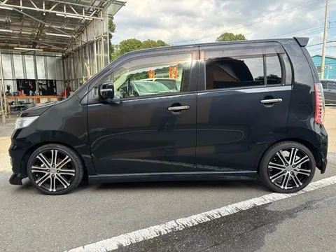 Suzuki Wagon R Stingray