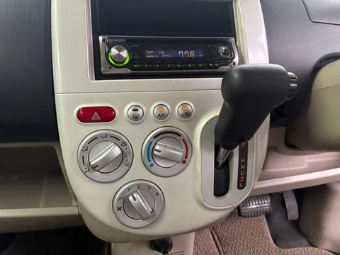 Nissan Otti