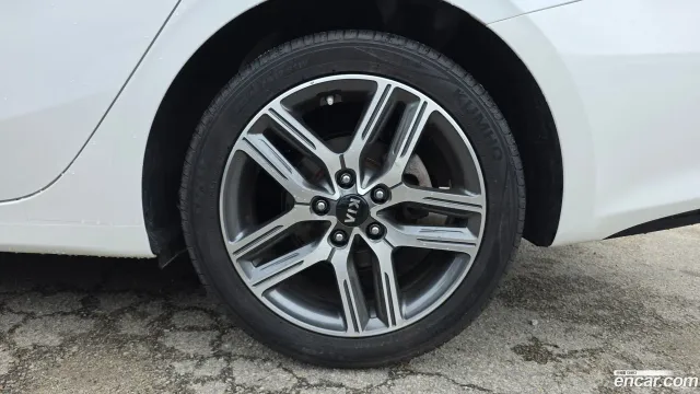 Kia Cerato (K3)