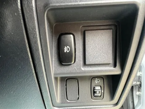 Nissan KIX