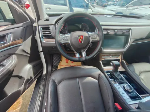 Roewe RX8