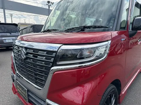 Suzuki Spacia Custom