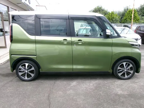 Mitsubishi eK X Space