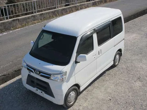Daihatsu Atrai Wagon