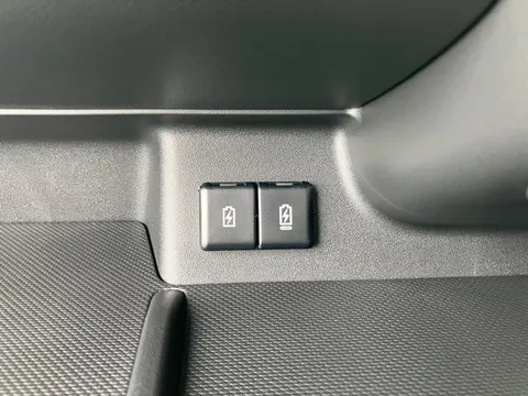 Suzuki Spacia Gear