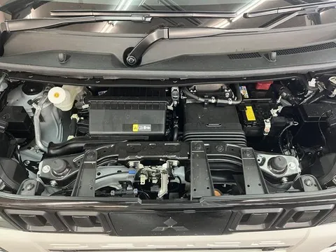 Mitsubishi Delica Mini