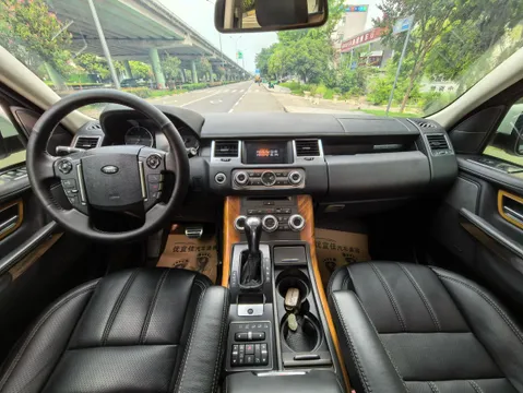 Land Rover