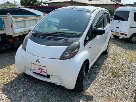 Mitsubishi I