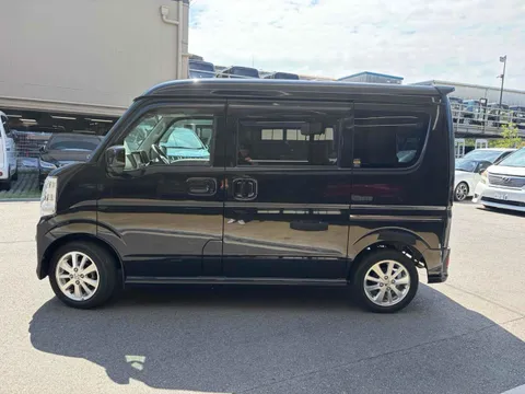 Nissan Clipper Rio
