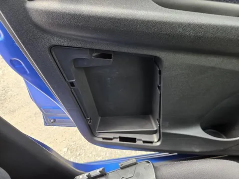 Mitsubishi eK X