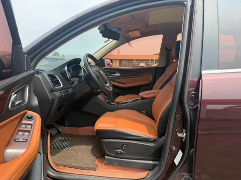 Baojun 560