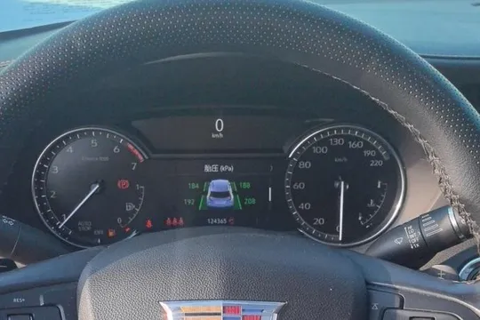 Cadillac XT4