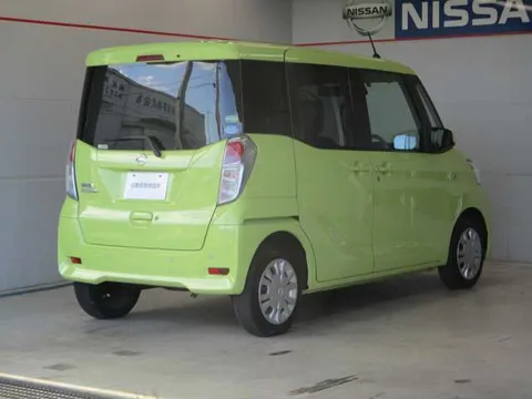 Nissan Dayz Roox