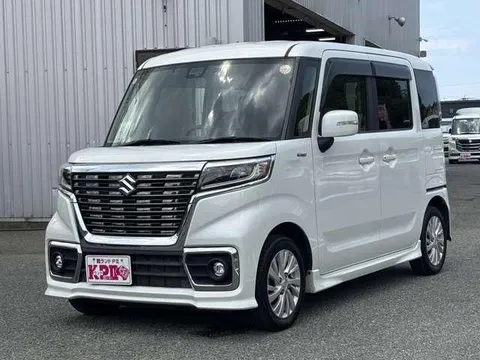 Suzuki Spacia Custom