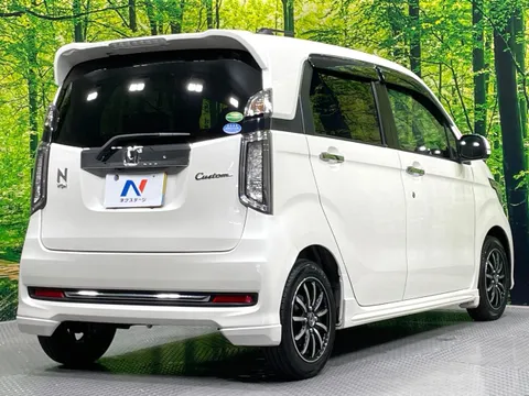 Honda N-WGN Custom