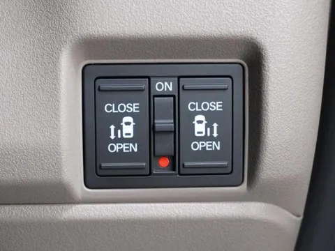 Honda N-BOX Joy