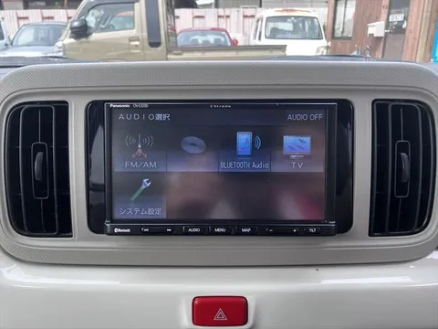 Daihatsu Mira Tocot