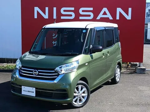 Nissan Dayz Roox