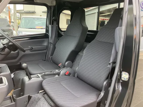 Suzuki Carry Track