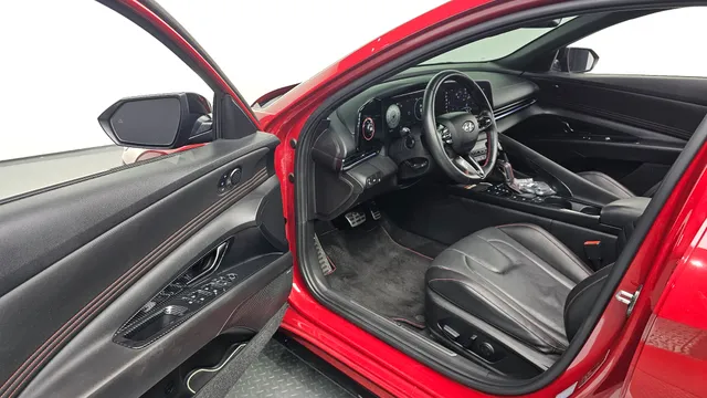 Hyundai Elantra (Avante)