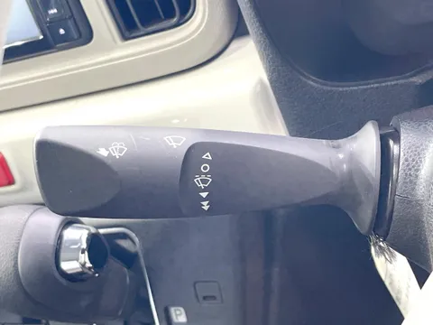 Daihatsu Mira Tocot