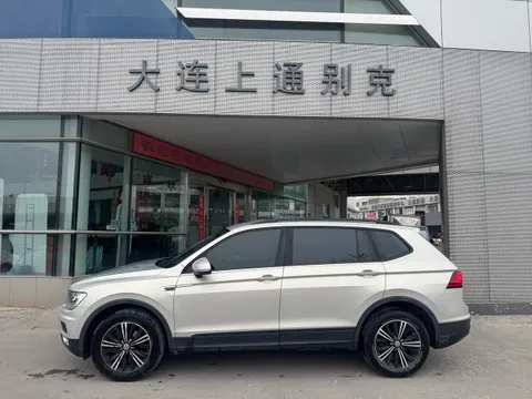 Volkswagen Tiguan L