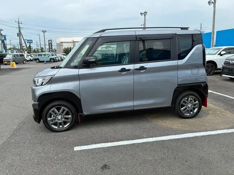 Mitsubishi Delica Mini