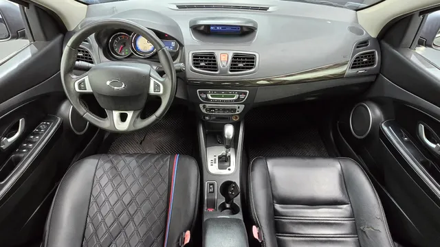 Renault SM3
